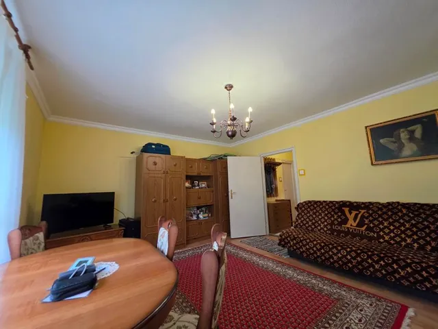 Eladó lakás Kaposvár, Komárom utca 49 nm