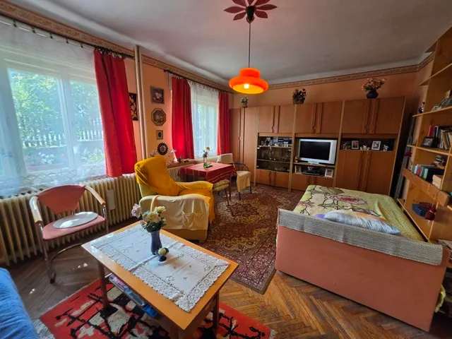 Eladó ház Kaposvár, Cser, Körtönye utca 100 nm