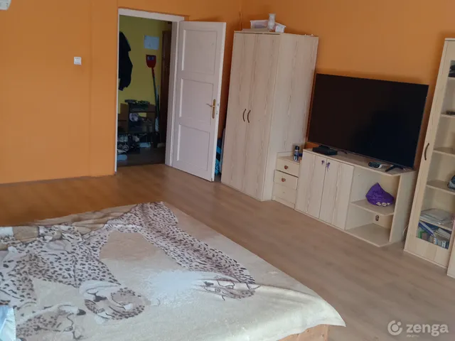 Eladó lakás Lőrinci, Selyp 80 nm
