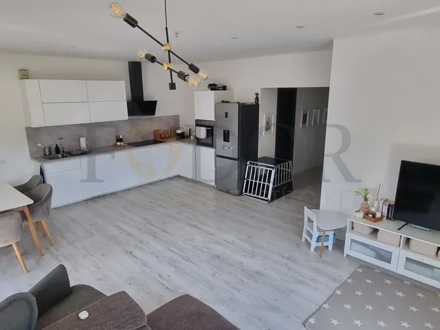 Eladó ház Pilisjászfalu 102 nm