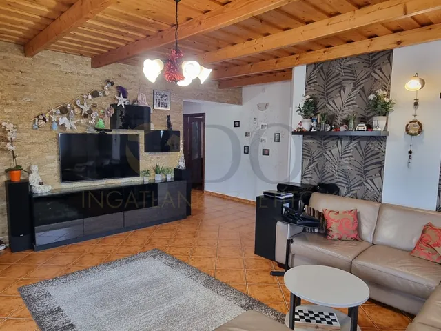 Eladó ház Budapest XVIII. kerület, Kossuth Ferenc-telep 238 nm