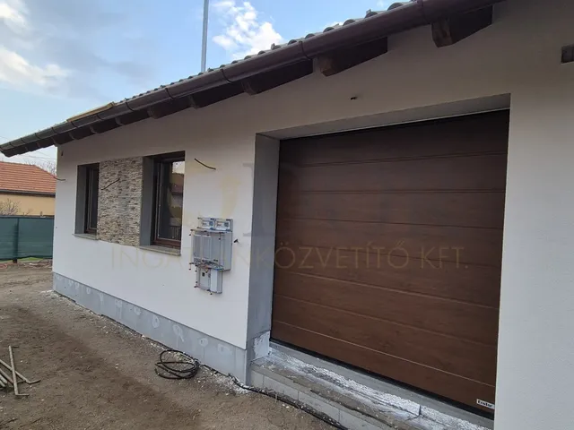 Eladó ház Gyál 158 nm