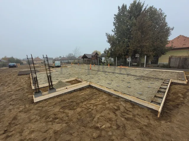 Eladó ház Ócsa 121 nm