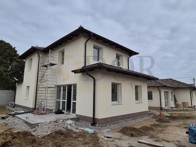 Eladó ház Gyál 137 nm