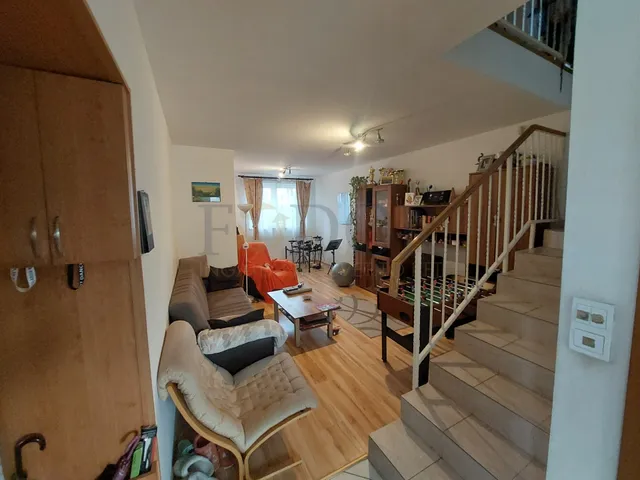Eladó ház Budapest XVIII. kerület, Újpéteritelep 139 nm