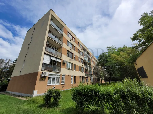 Eladó lakás Budapest X. kerület, Óhegy 38 nm