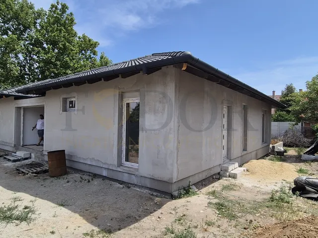 Eladó ház Budapest XVIII. kerület, Kossuth Ferenc-telep 83 nm
