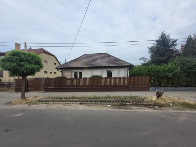Eladó ház Gyál 110 nm
