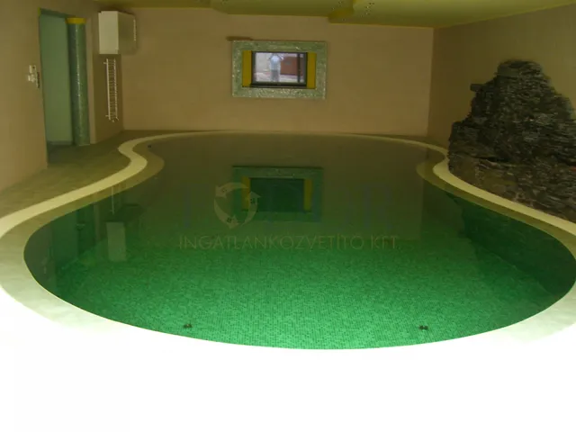 Eladó ház Kecskemét 300 nm