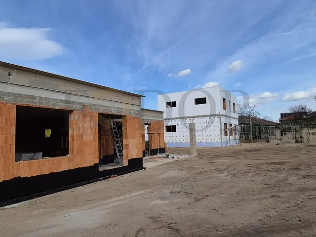 Eladó ház Budapest XVIII. kerület, Kossuth Ferenc-telep 135 nm