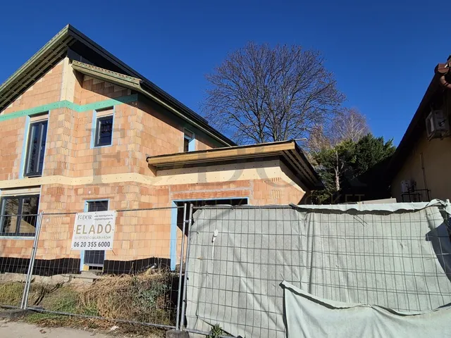 Eladó ház Budapest XVIII. kerület, Újpéteritelep 122 nm