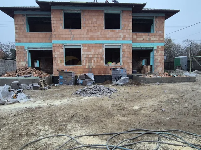 Eladó ház Budapest XVIII. kerület, Erdőskert 135 nm