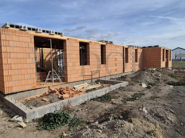 Eladó ház Vecsés 120 nm