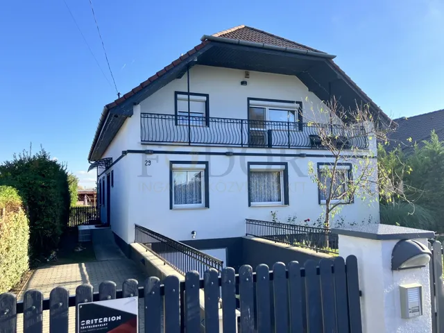 Eladó ház Halásztelek 200 nm