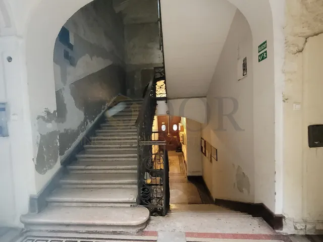 Eladó lakás Budapest VI. kerület 98 nm