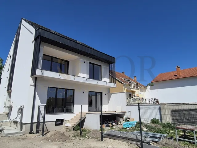 Eladó lakás Budapest XIX. kerület, Kispest 142 nm