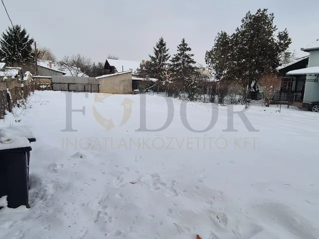 Eladó telek Budapest XVIII. kerület, Liptáktelep 538 nm