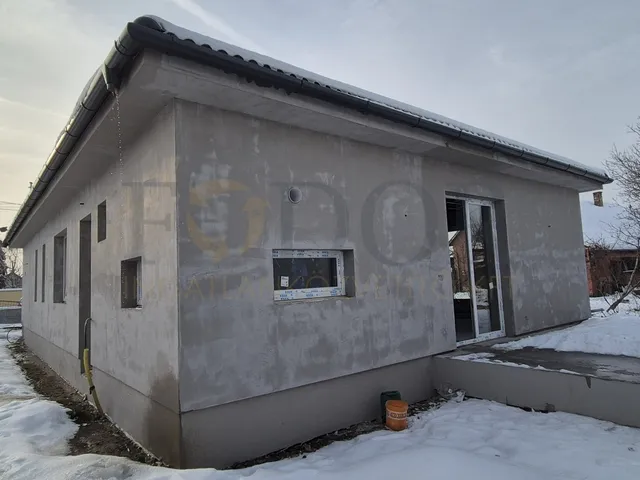 Eladó ház Budapest XVIII. kerület, Újpéteritelep 113 nm