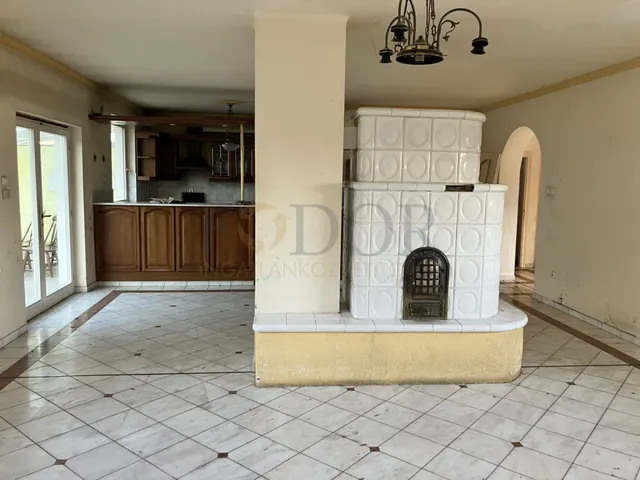 Eladó ház Dunaharaszti 290 nm