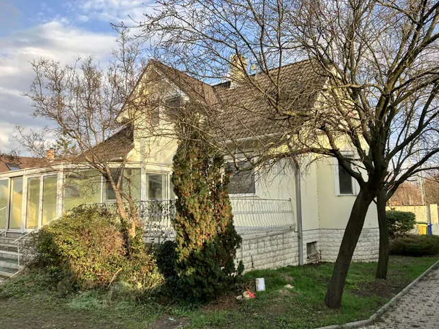 Eladó ház Dunaharaszti 290 nm