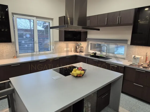 Eladó ház Budapest XX. kerület 170 nm