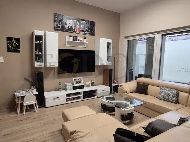 Eladó ház Budapest XX. kerület 170 nm