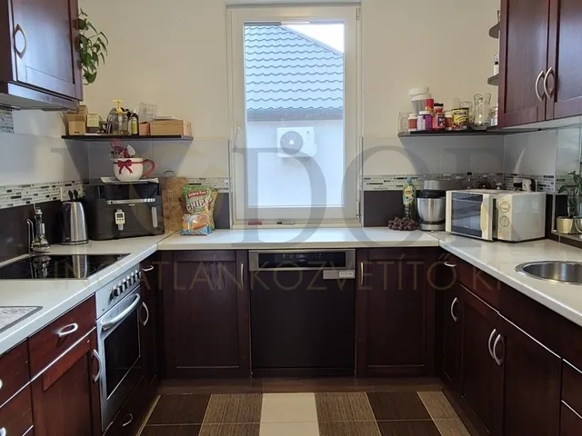 Eladó ház Vecsés 95 nm