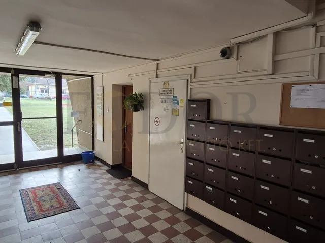 Eladó lakás Budapest XVIII. kerület, Lakatostelep 56 nm