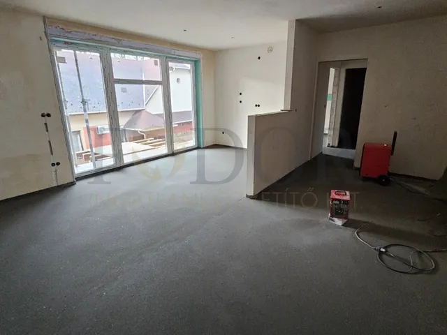 Eladó lakás Budapest XVIII. kerület, Bókaytelep 75 nm