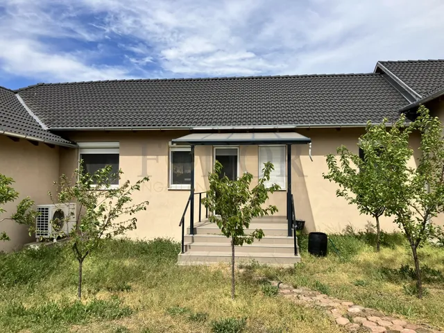 Eladó ház Tököl 70 nm