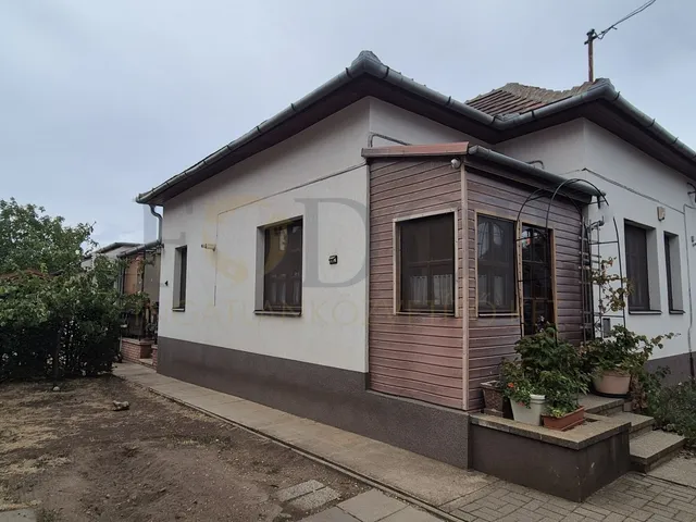 Eladó ház Budapest XVIII. kerület, Bókaytelep 107 nm
