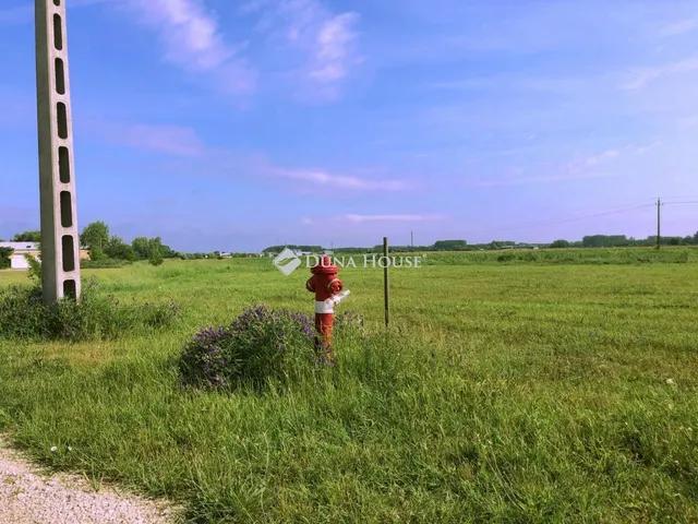 Eladó telek Kiskunmajsa 484 nm