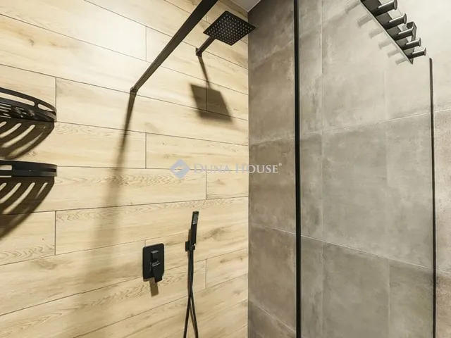 Eladó lakás Kecel 67 nm