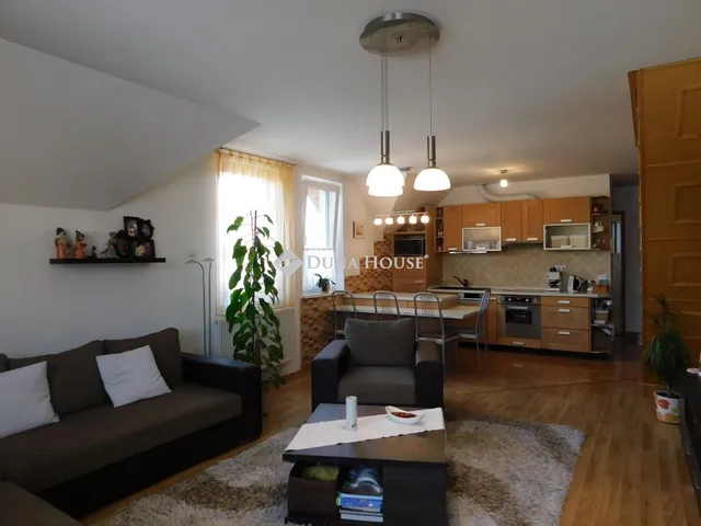 Kiadó lakás Kiskőrös 80 nm