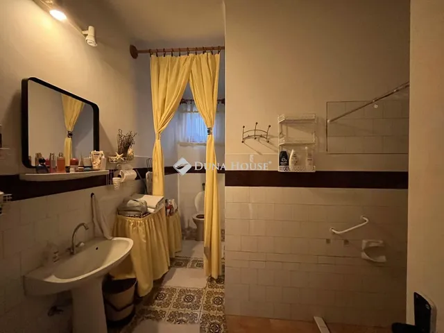 Eladó ház Kiskőrös 130 nm