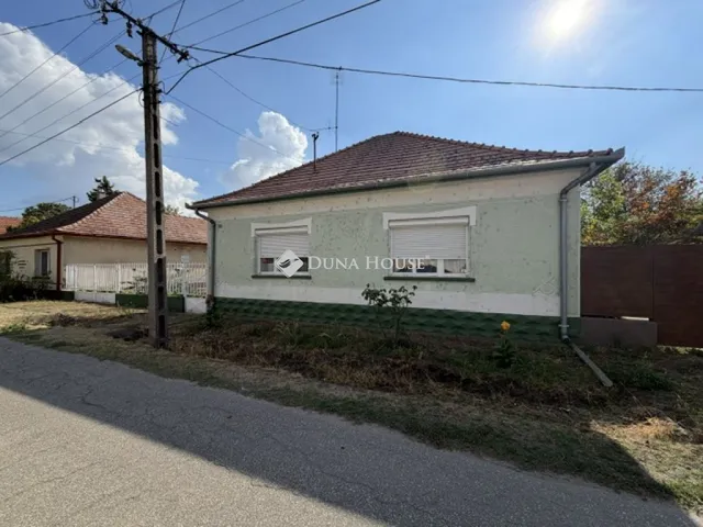Eladó ház Kiskőrös 110 nm