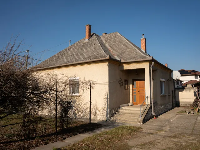 Eladó ház Győr, Ménfőcsanak 85 nm
