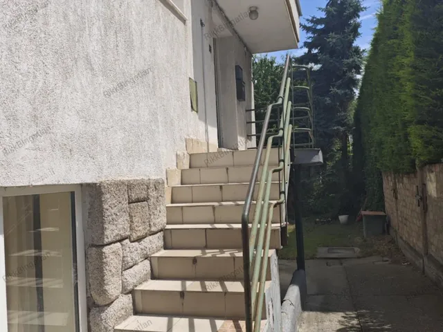 Eladó lakás Győr, Nádorváros 100 nm