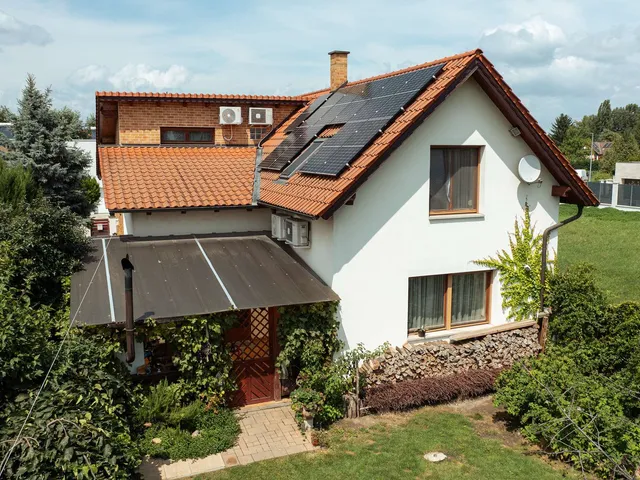 Eladó ház Győr, Révfalu 195 nm
