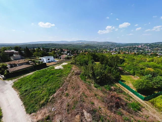 Eladó telek Miskolc 1130 nm