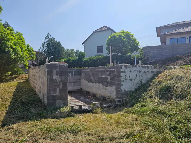 Eladó telek Miskolc 95 nm