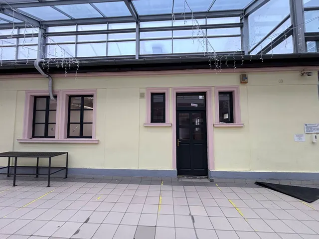 Kiadó kereskedelmi és ipari ingatlan Miskolc 60 nm