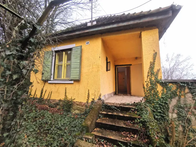 Eladó telek Miskolc 800 nm
