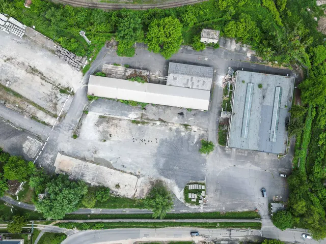 Kiadó kereskedelmi és ipari ingatlan Miskolc 15000 nm