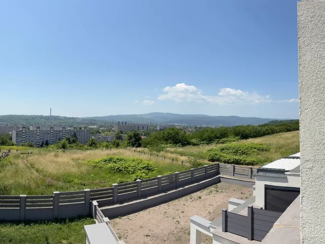 Eladó lakás Miskolc 104 nm