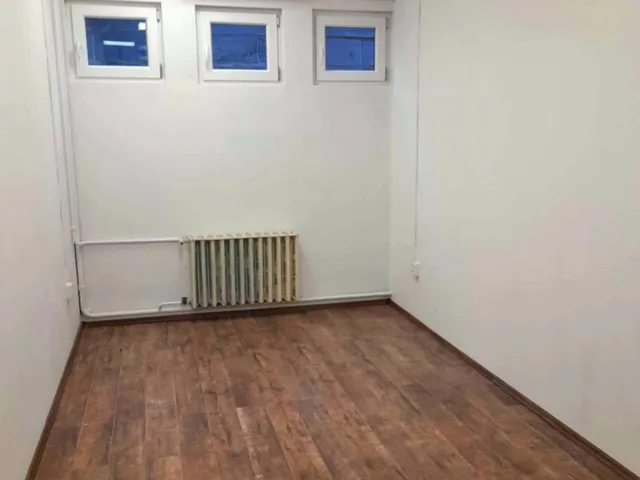 Kiadó kereskedelmi és ipari ingatlan Ózd 15 nm
