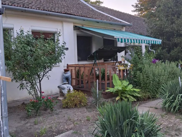 Eladó ház Tiszaalpár 120 nm