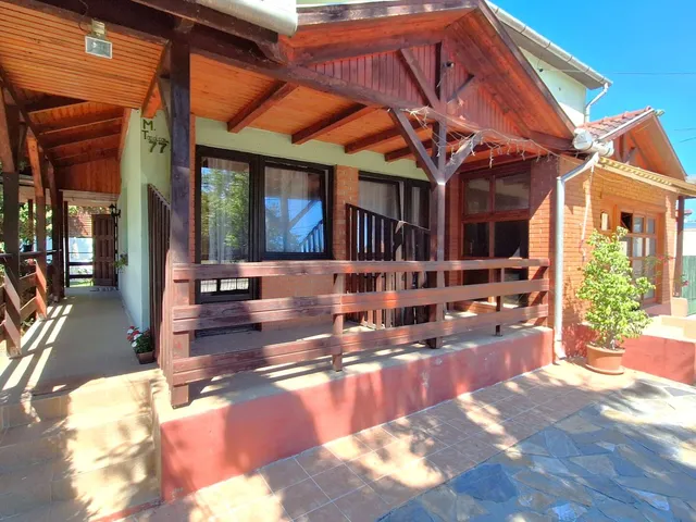 Eladó ház Miskolc 240 nm