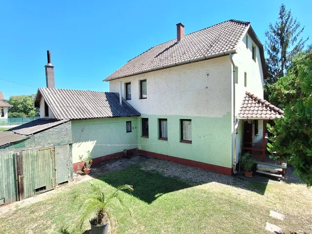 Eladó ház Miskolc 240 nm