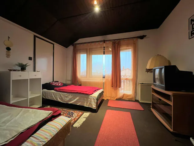 Kiadó ház Miskolc 300 nm